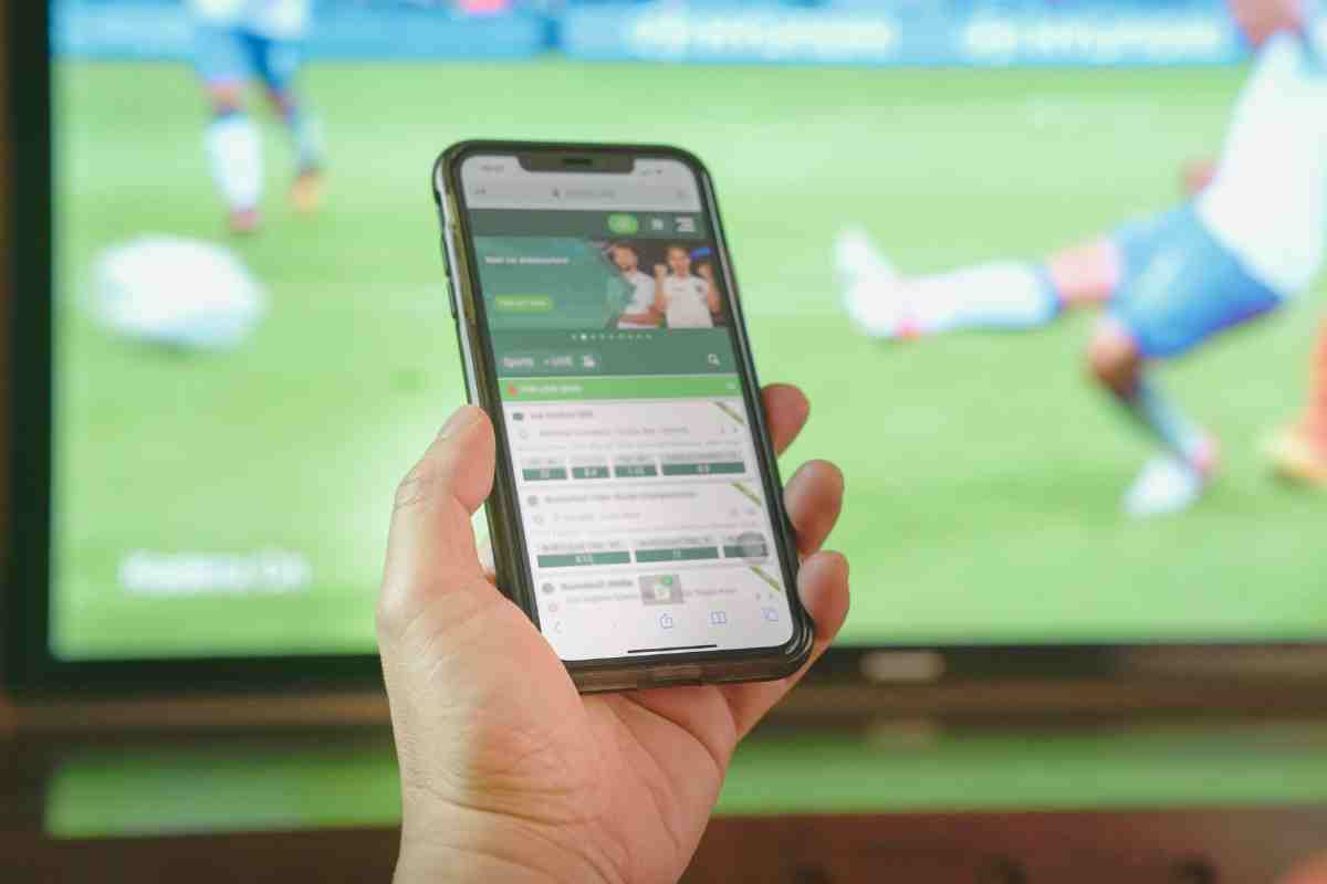 partita di calcio in tve callulare